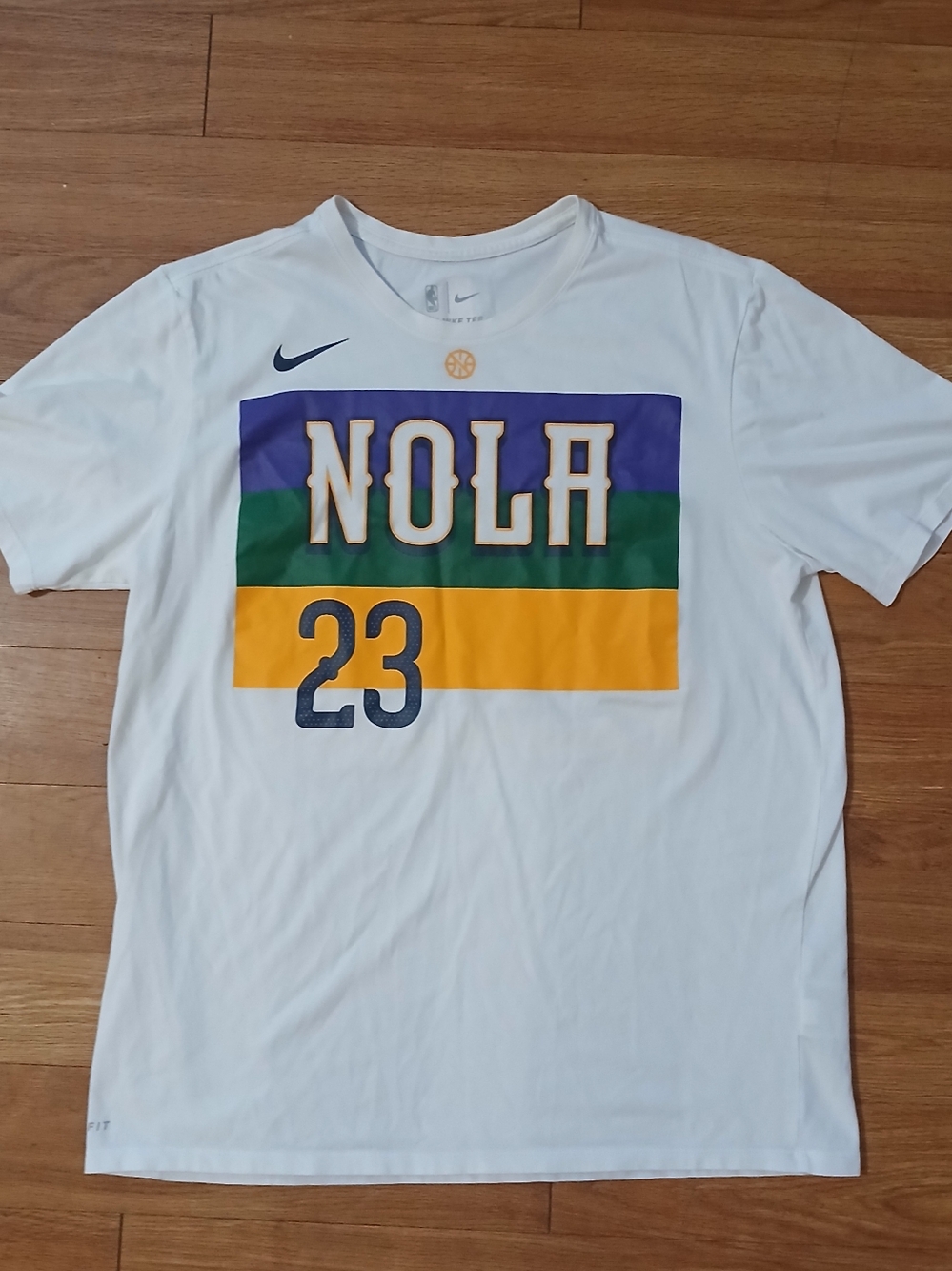 Nike NBA New Orleans Pelicans Anthony Davis #23 NOLA White T-Shirt Size XL